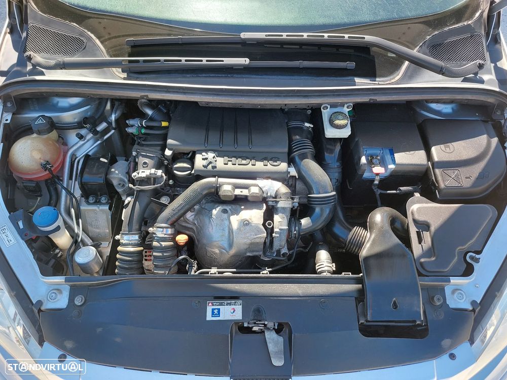 Peugeot 307 1.6 HDi XT Premium - 21