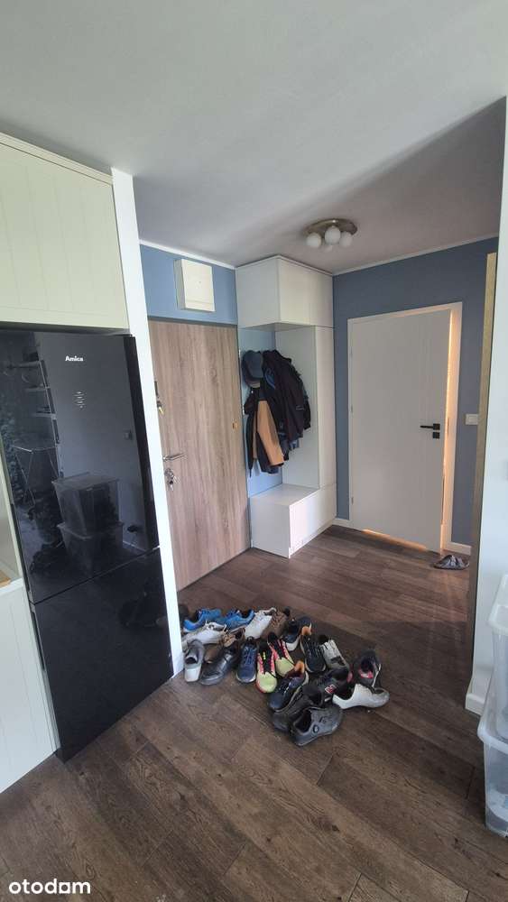 2 pokoje 48m2, dobry standard, Potrzebna, blisko SKM, zadbane osiedle