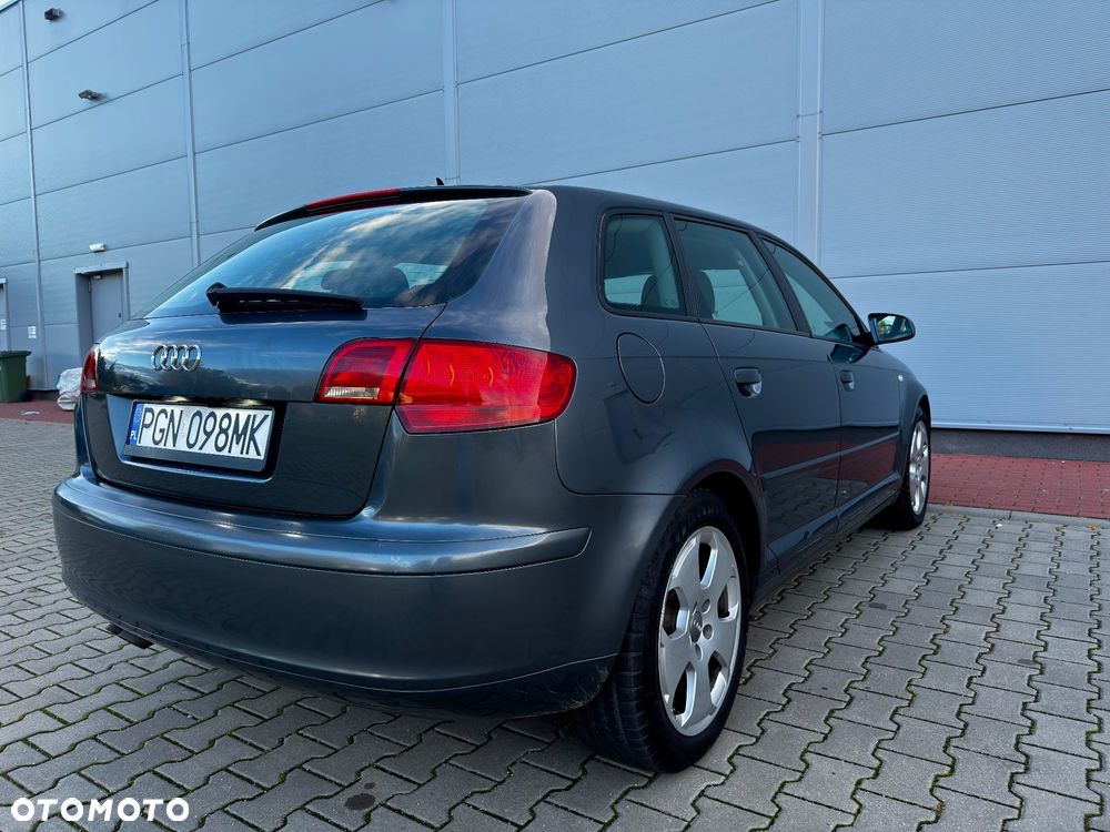 Audi A3 Sportback - 9