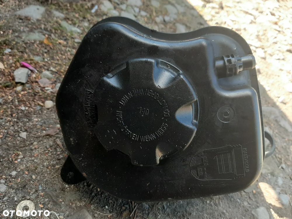 Zbiorniczek wyrównawczy BMW X5 E70 X6 E71  7552546 - 2