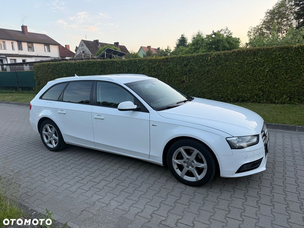 Audi A4 Avant - 2