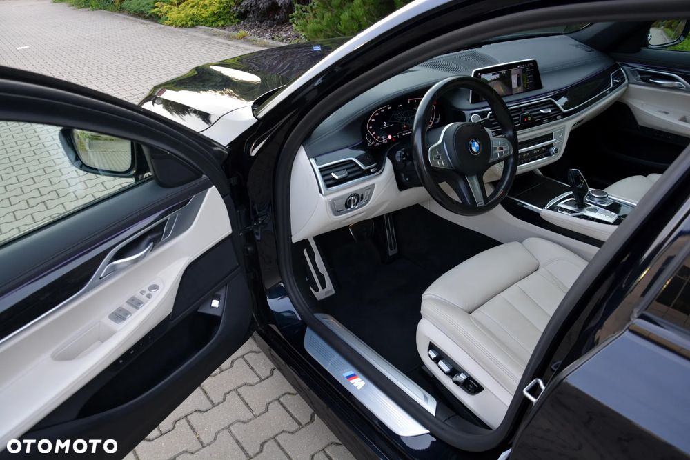 BMW Seria 7 730d xDrive mHEV sport - 23