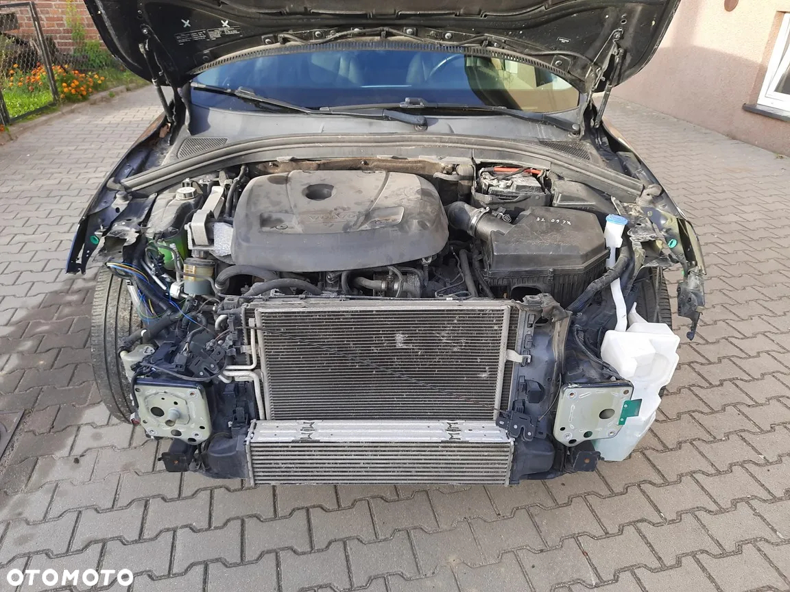 Volvo XC 60 - 13