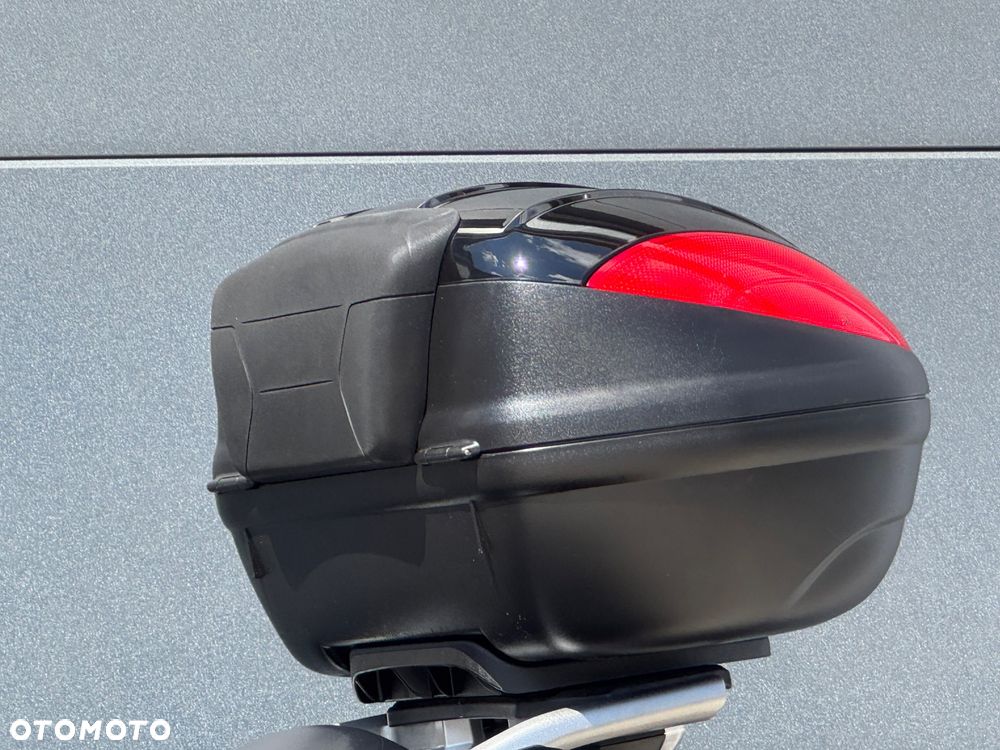 Kawasaki GTR - 28