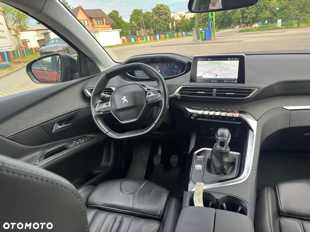 Peugeot 3008 - 21