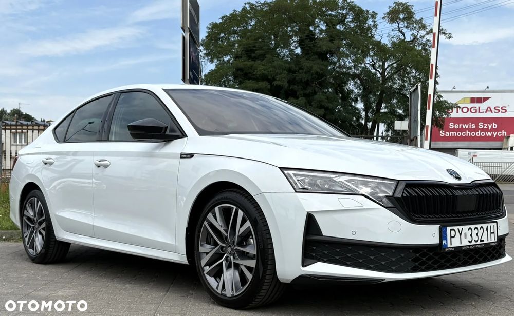 Skoda Octavia 1.5 TSI mHEV Sportline DSG - 4