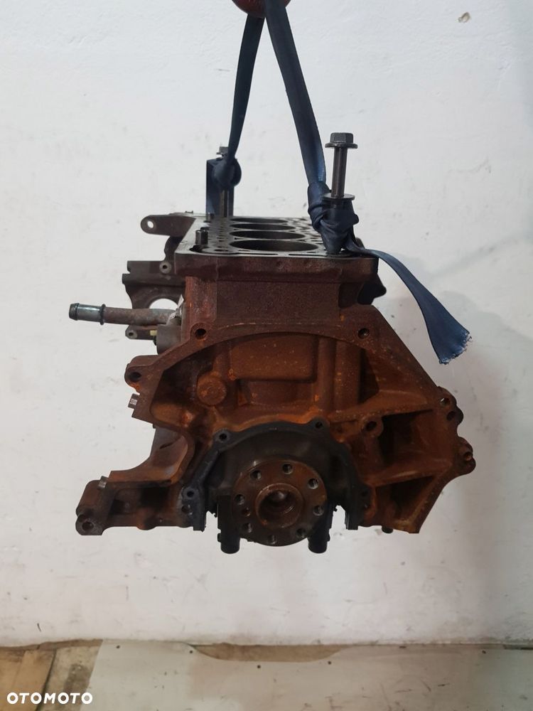 blok dół silnika 2.0 tdci ynf6 ford transit custom - 3