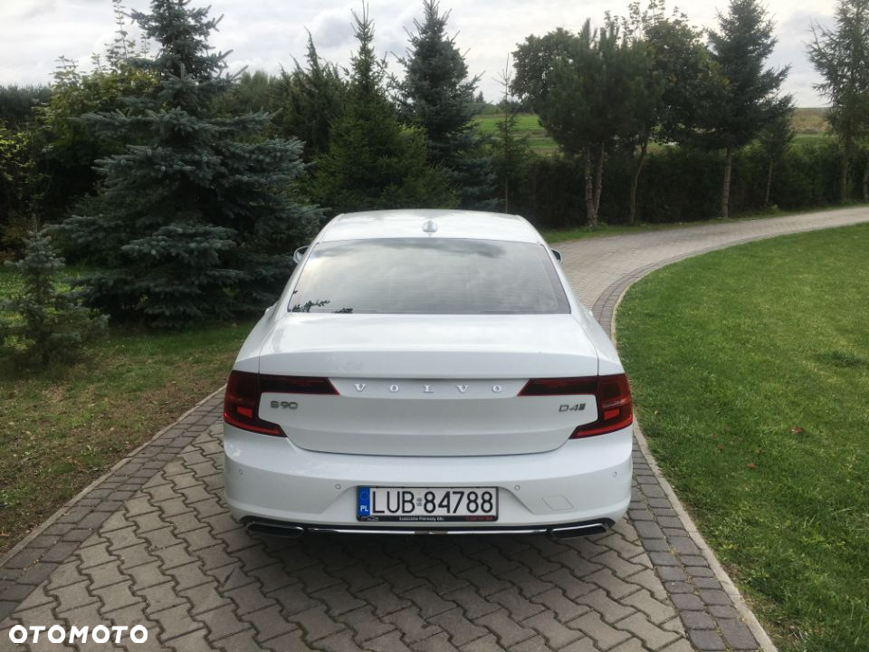 Volvo S90 D4 Inscription - 4