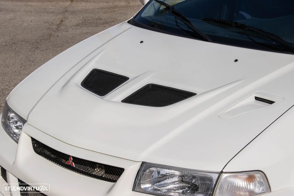Mitsubishi Lancer Evolution VI - 3