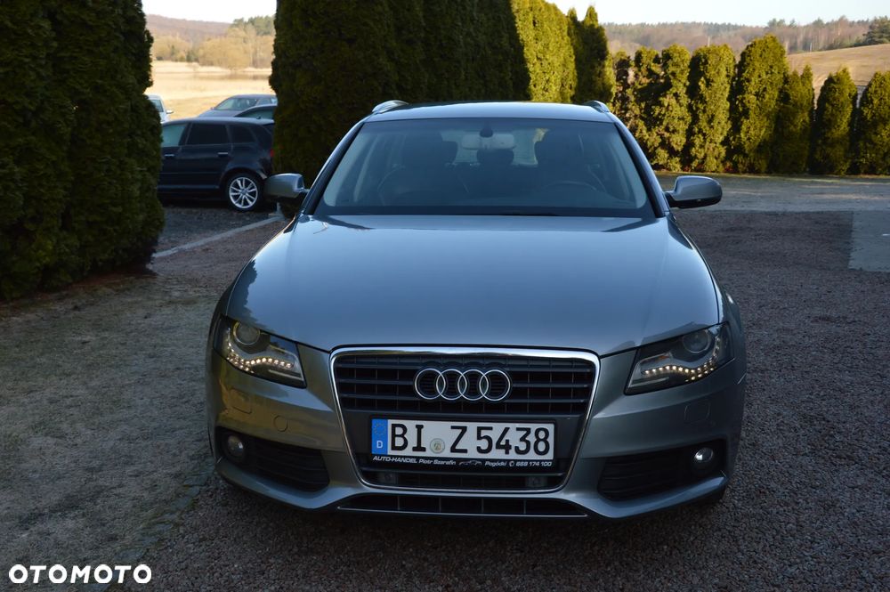 Audi A4 Avant - 12