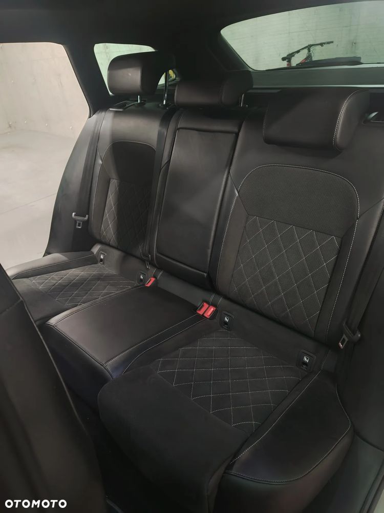 Skoda Superb 2.0 TDI DSG Sportline - 7