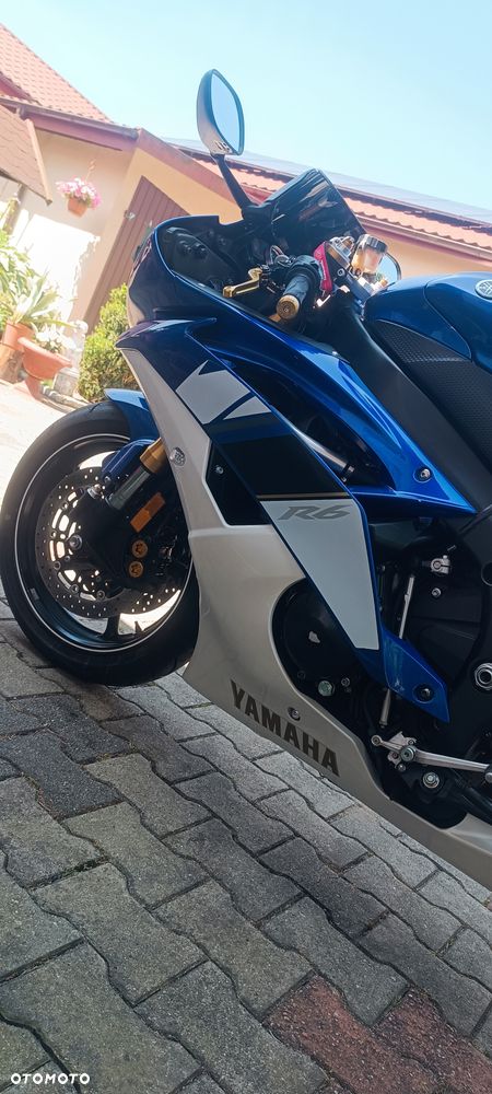 Yamaha YZF - 15