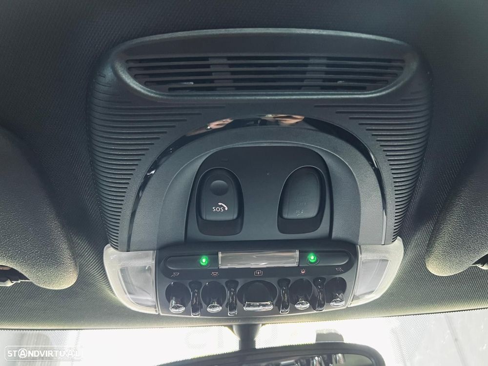MINI 5 Portas Cooper SD Aut. - 36
