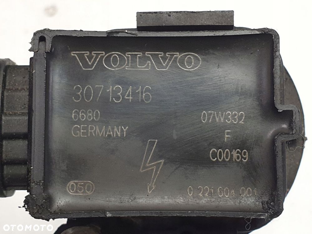 Volvo C70 II 2.4 B CEWKA ZAPŁONOWA 30713416 - 2