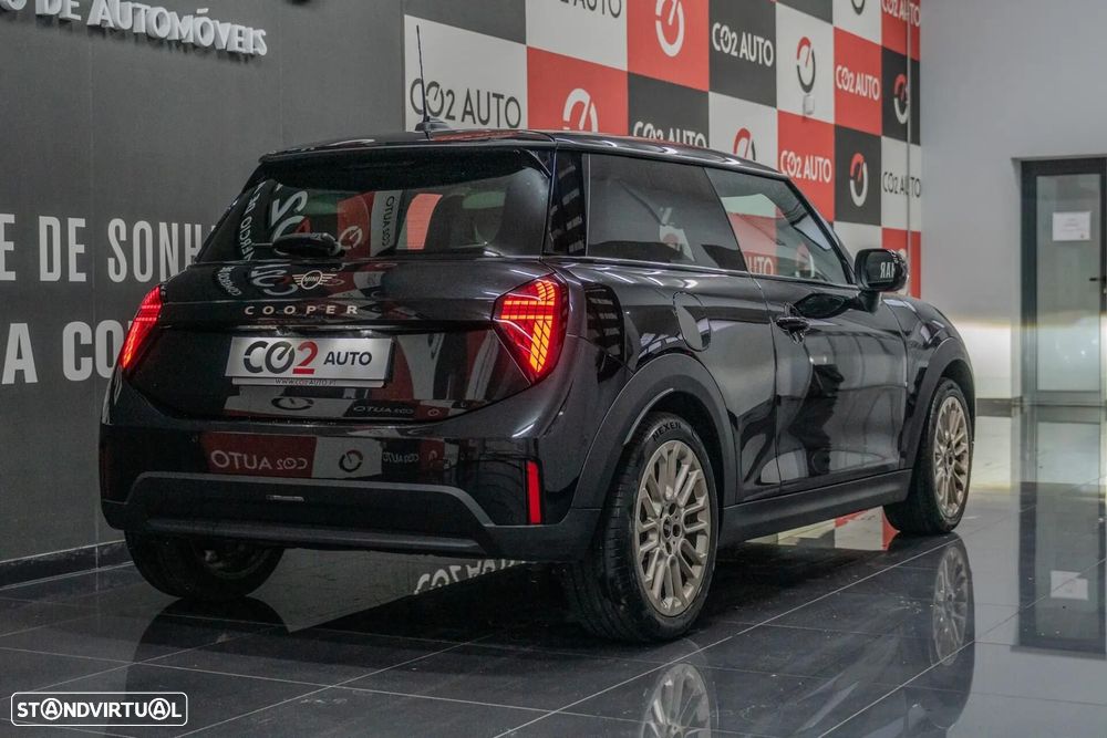 MINI 3 Portas Cooper C Favoured M - 7