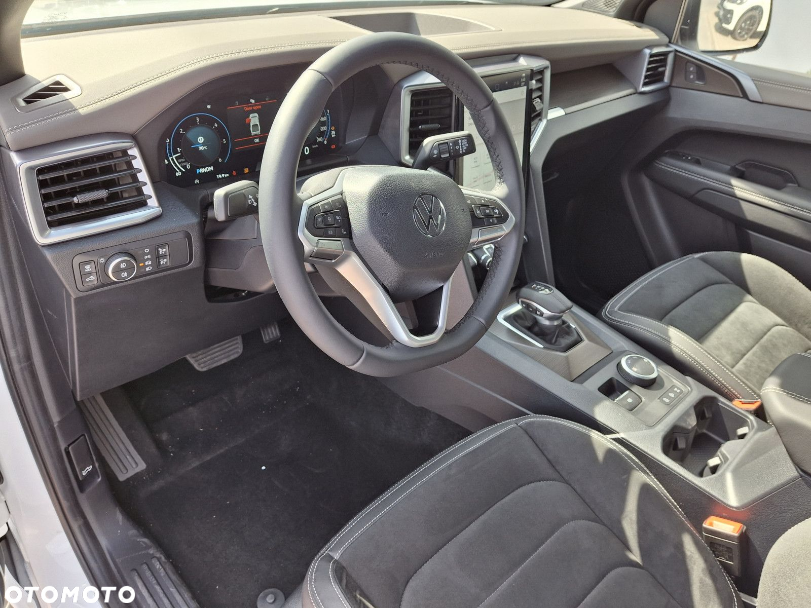 Volkswagen Amarok - 20