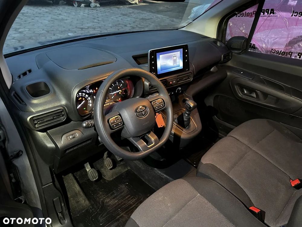 Toyota PROACE CITY - 13