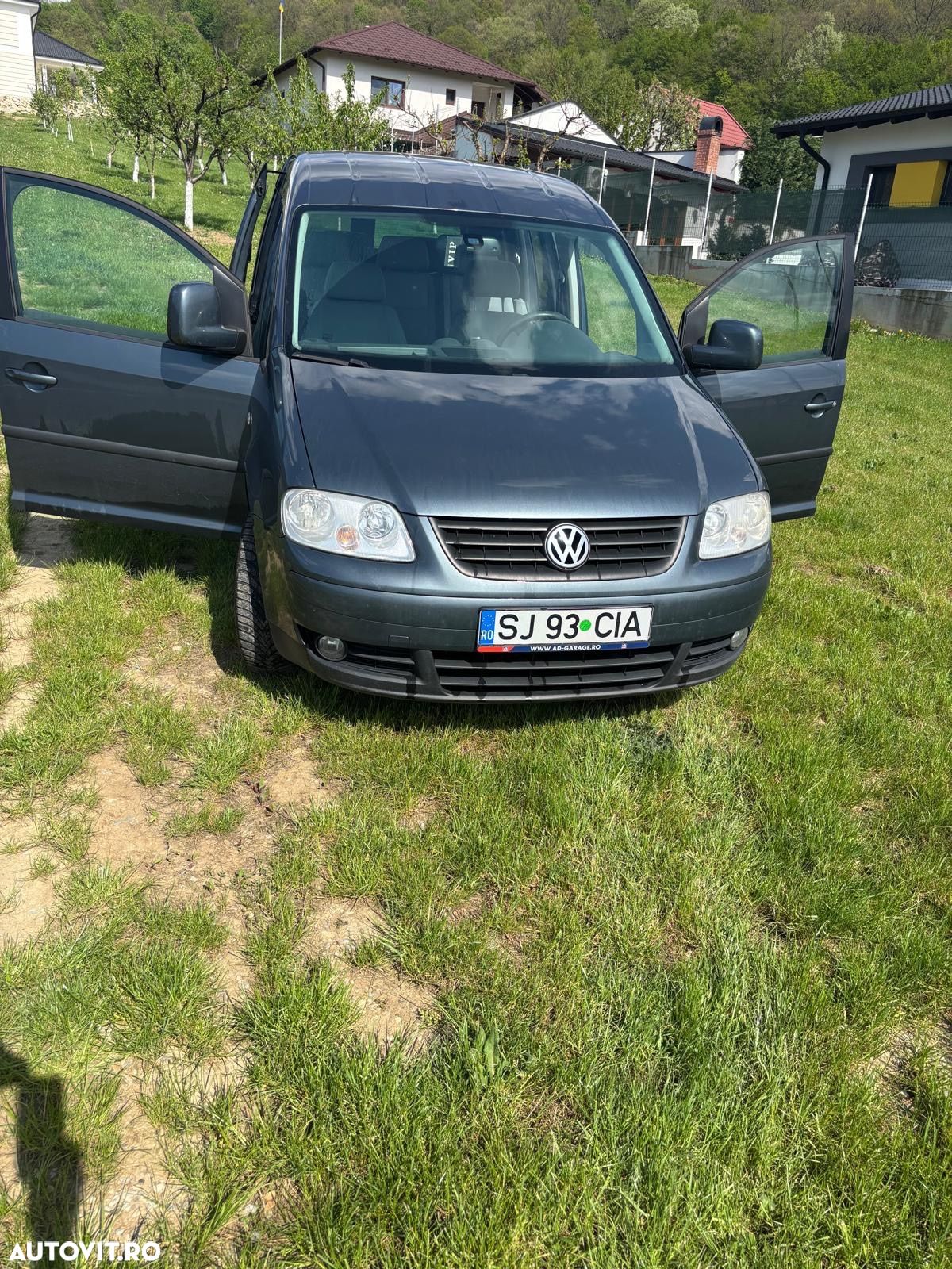 Volkswagen Caddy 1.9 TDI DPF DSG Familie (7-Si.) - 1