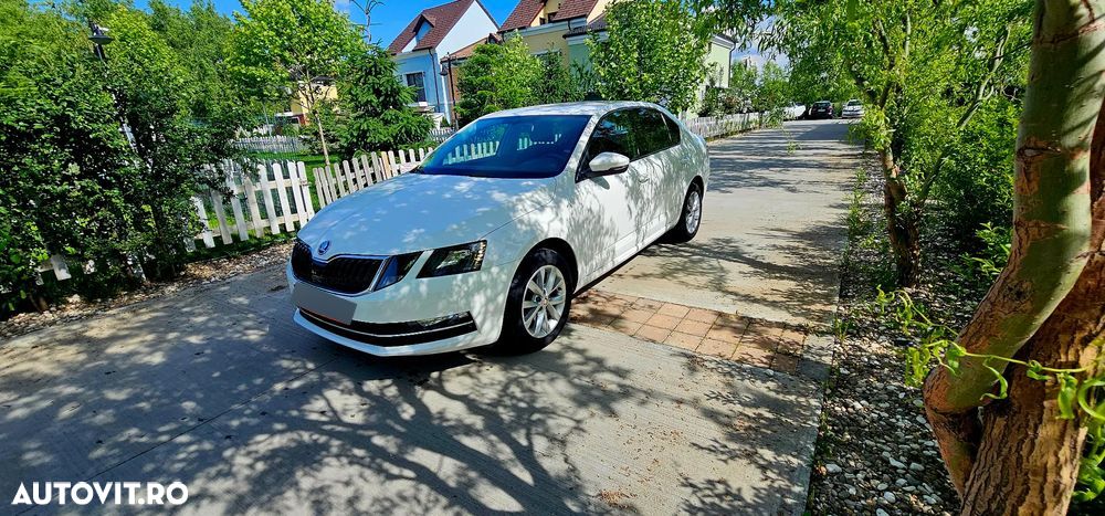 Skoda Octavia - 1