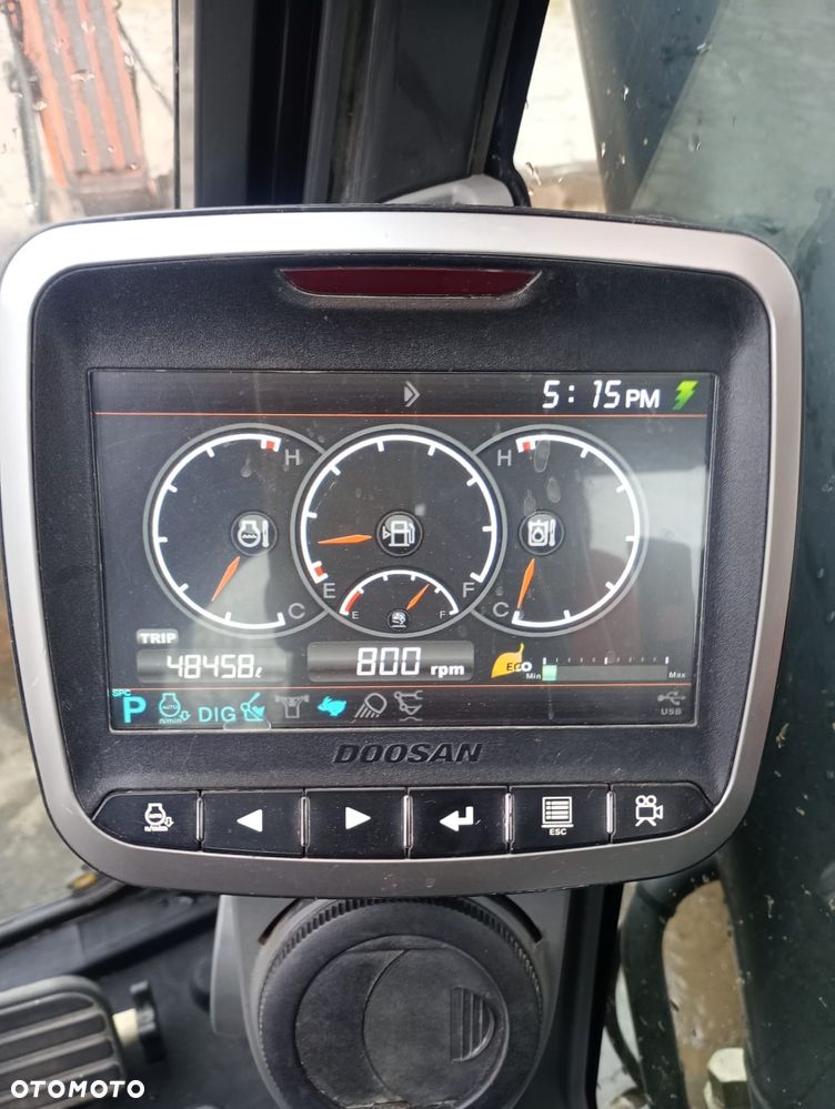 Doosan 255 LC-5 - 21