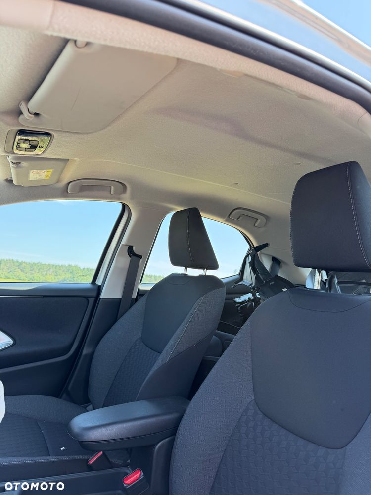 Toyota Yaris - 8