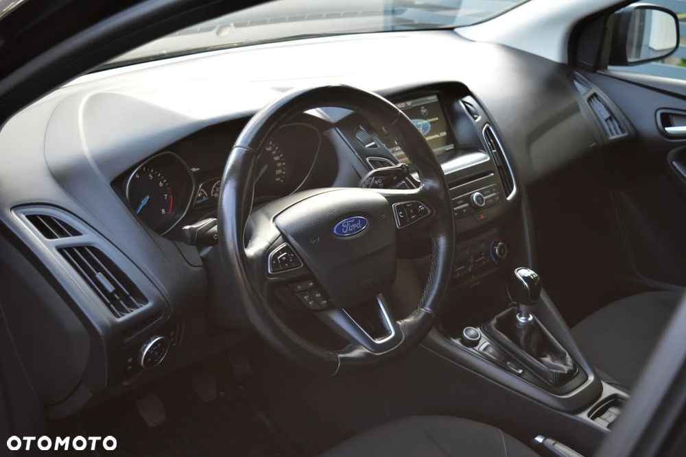 Ford Focus 1.0 EcoBoost Titanium - 7