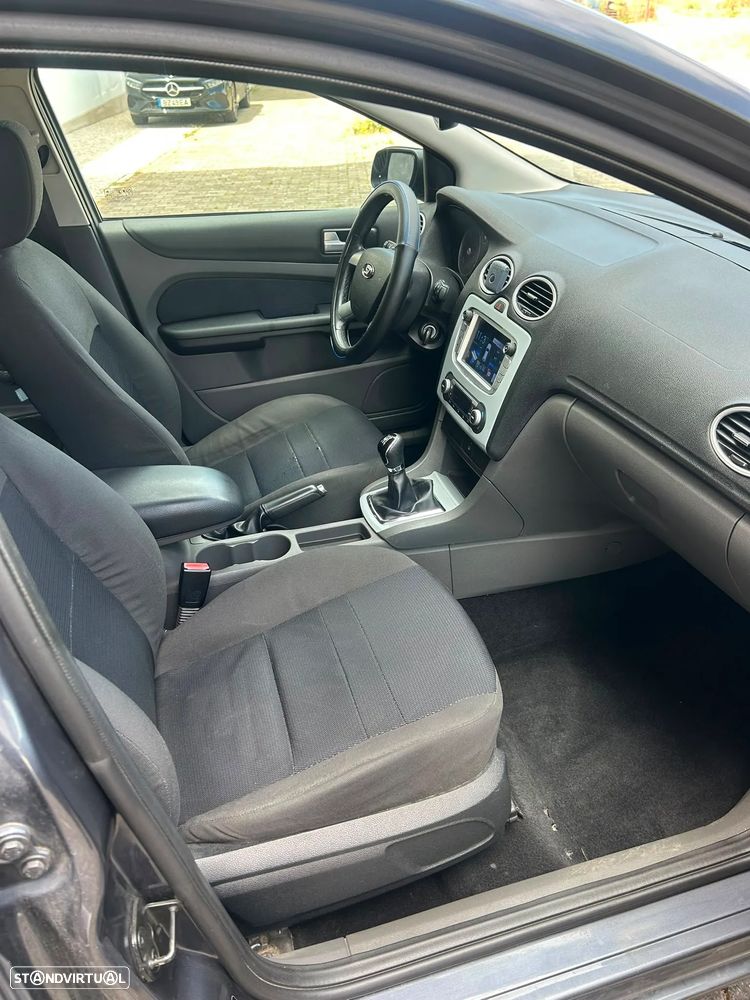 Ford Focus 1.6 TDCi Sport - 6