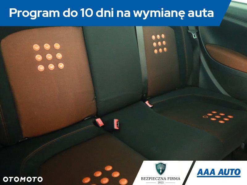 Fiat Grande Punto - 9