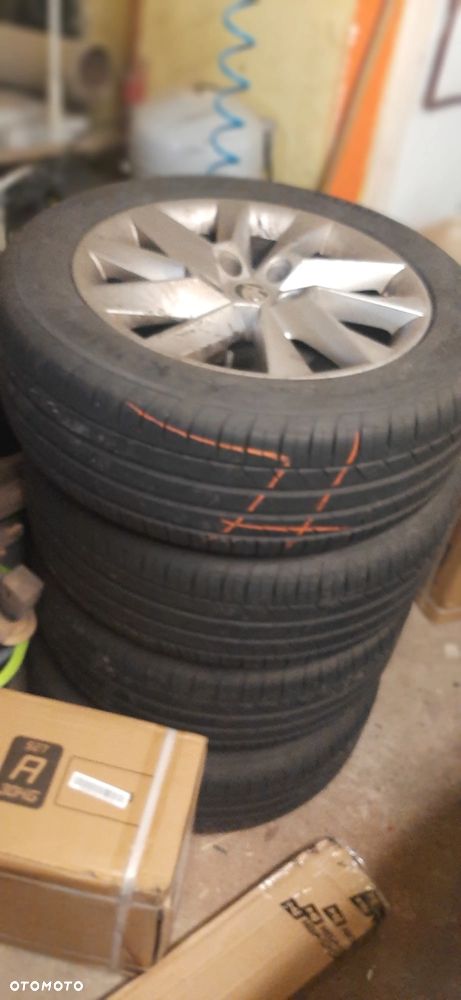 Skoda Superb 2.0 TSI Ambition DSG - 9