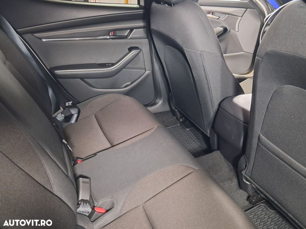 Mazda 3 - 16