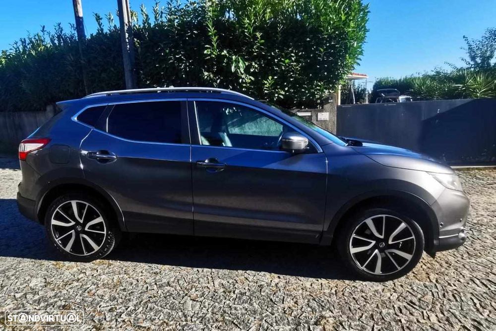 Nissan Qashqai 1.5 dCi Tekna Premium - 4
