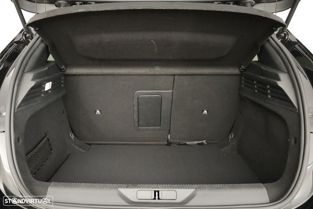 Peugeot 308 1.2 PureTech GT EAT8 - 22