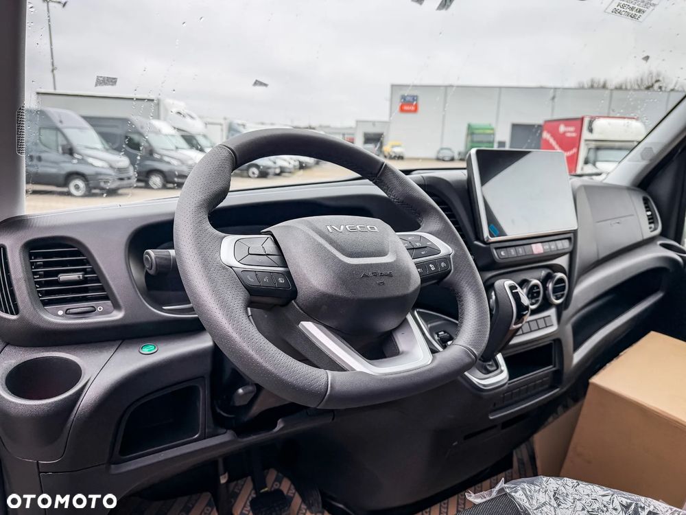 Iveco Daily 35S18HA8 3.0 Diesel 180 KM AT8 Autolaweta GSC Cert. VDI - 24
