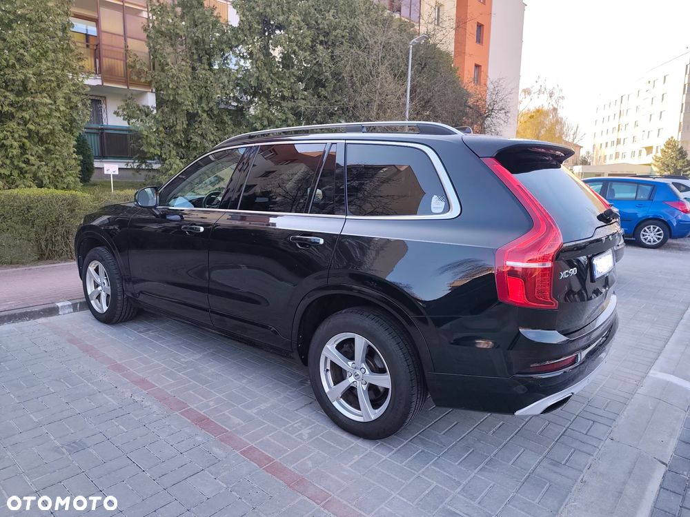Volvo XC 90 - 4