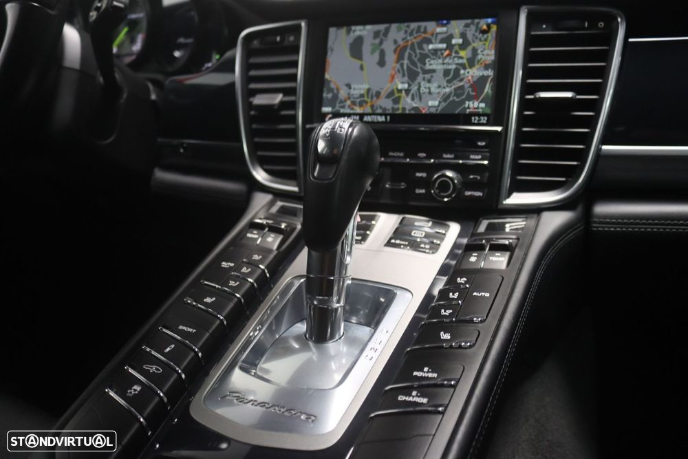 Porsche Panamera S Hybrid - 23