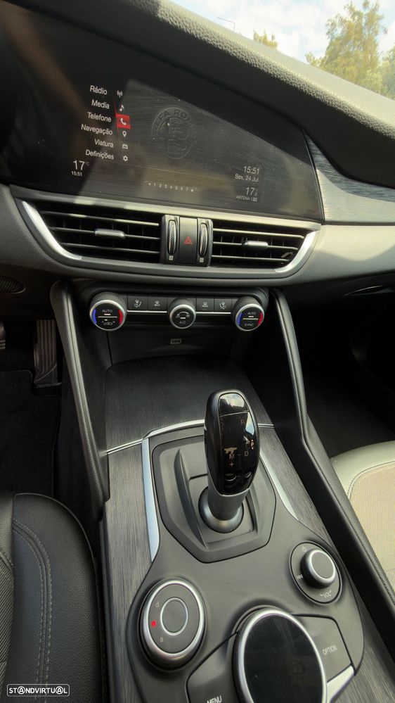 Alfa Romeo Giulia 2.2 D Sprint AT8 - 33