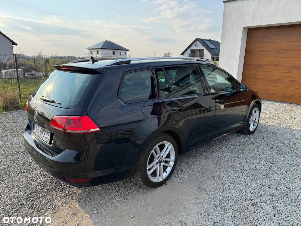 Volkswagen Golf 2.0 TDI BlueMotion Technology DSG Allstar - 3