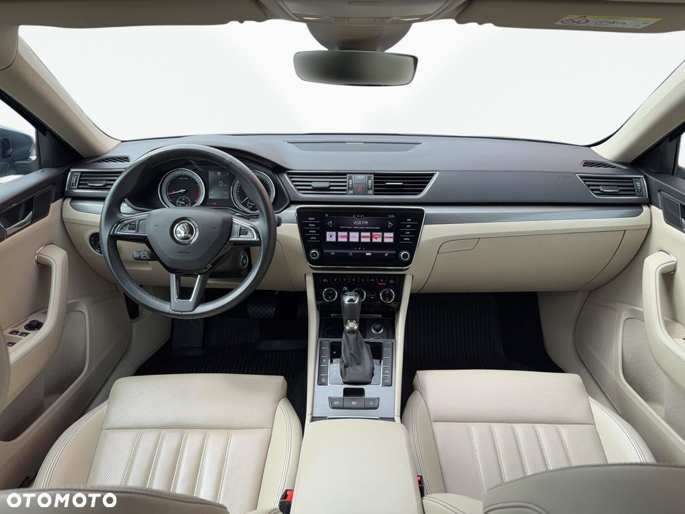 Skoda Superb 2.0 TSI Style DSG - 39