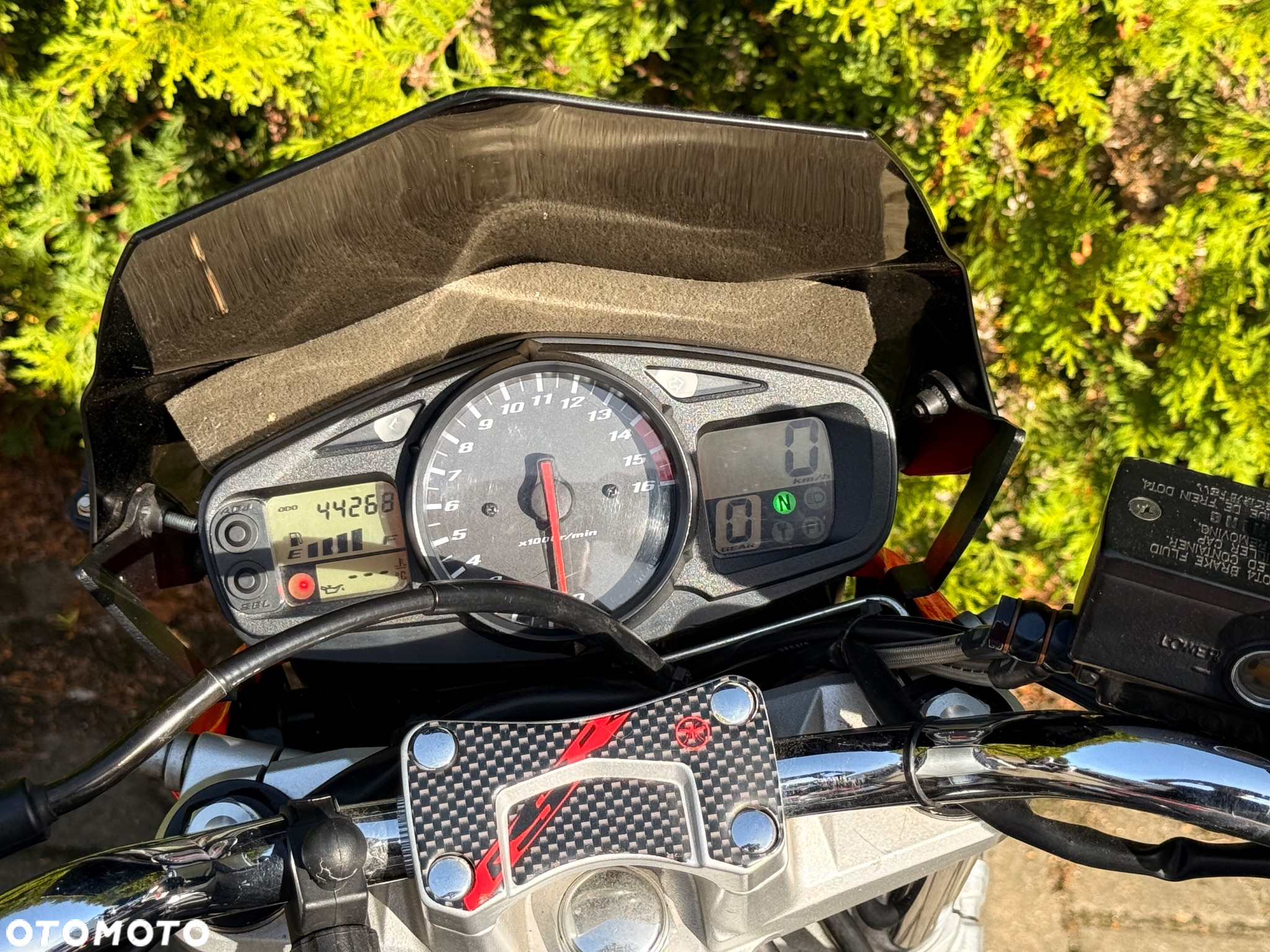 Suzuki GSR - 7