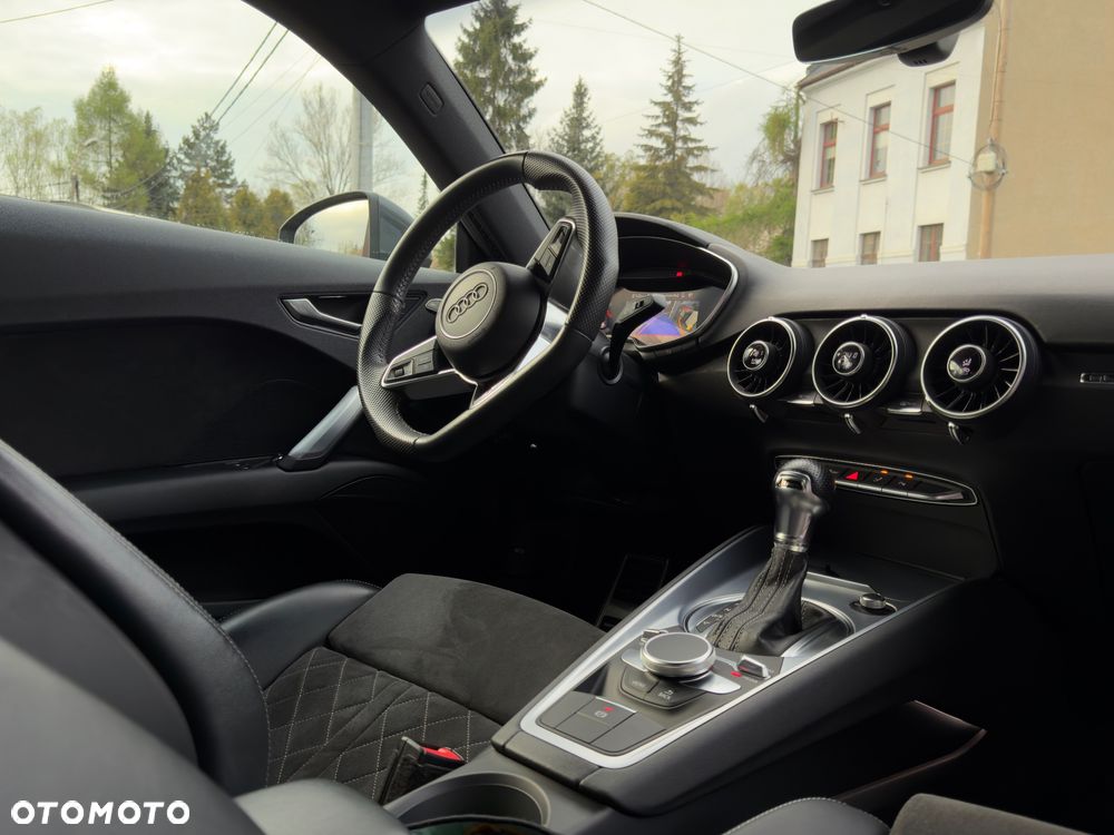 Audi TT Coupé 45 TFSI quattro S tronic - 31