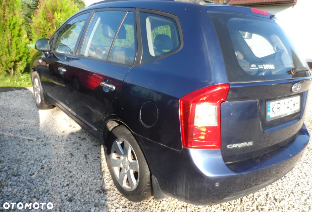 Kia Carens 2.0 CRDi Freedom 7os - 4