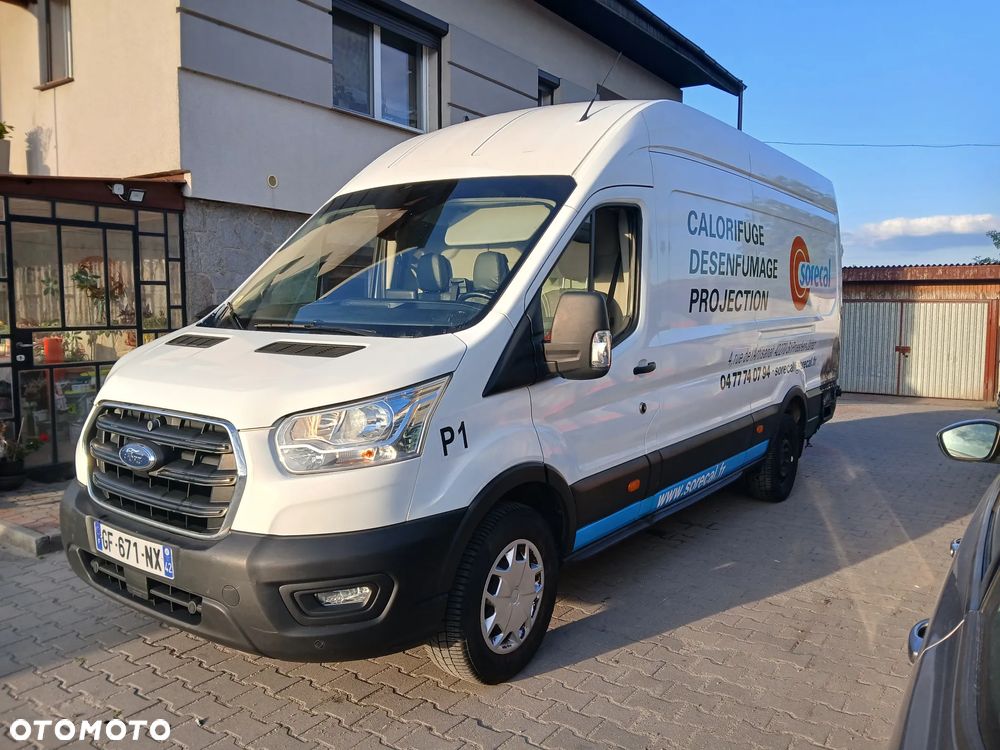 Ford Transit - 1
