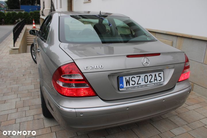 Mercedes-Benz Klasa E - 10