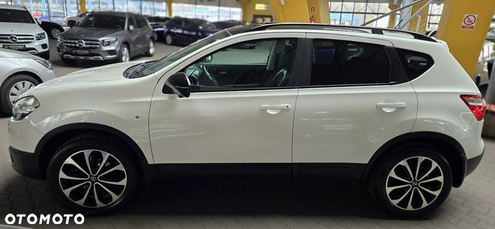 Nissan Qashqai+2 - 5