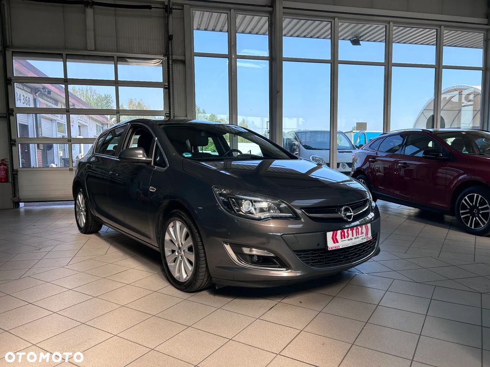 Opel Astra 1.4 T Cosmo S&S EU6 - 4