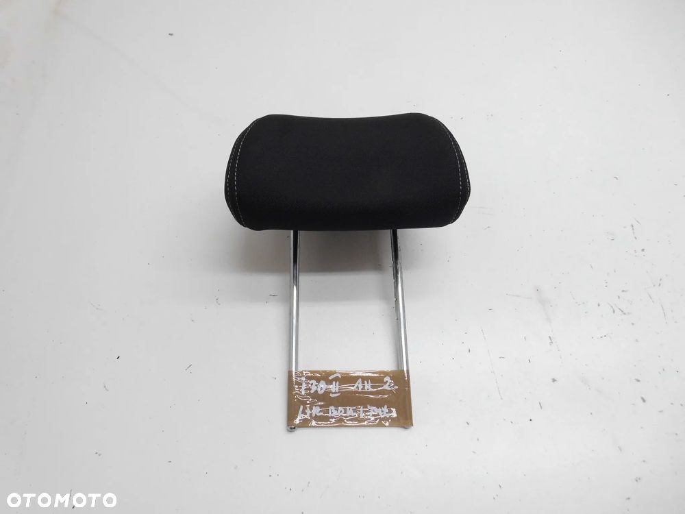 ZAGŁÓWEK KANAPY HYUNDAI I30 II TYLNY BOCZNY ORYGINAŁ - 1