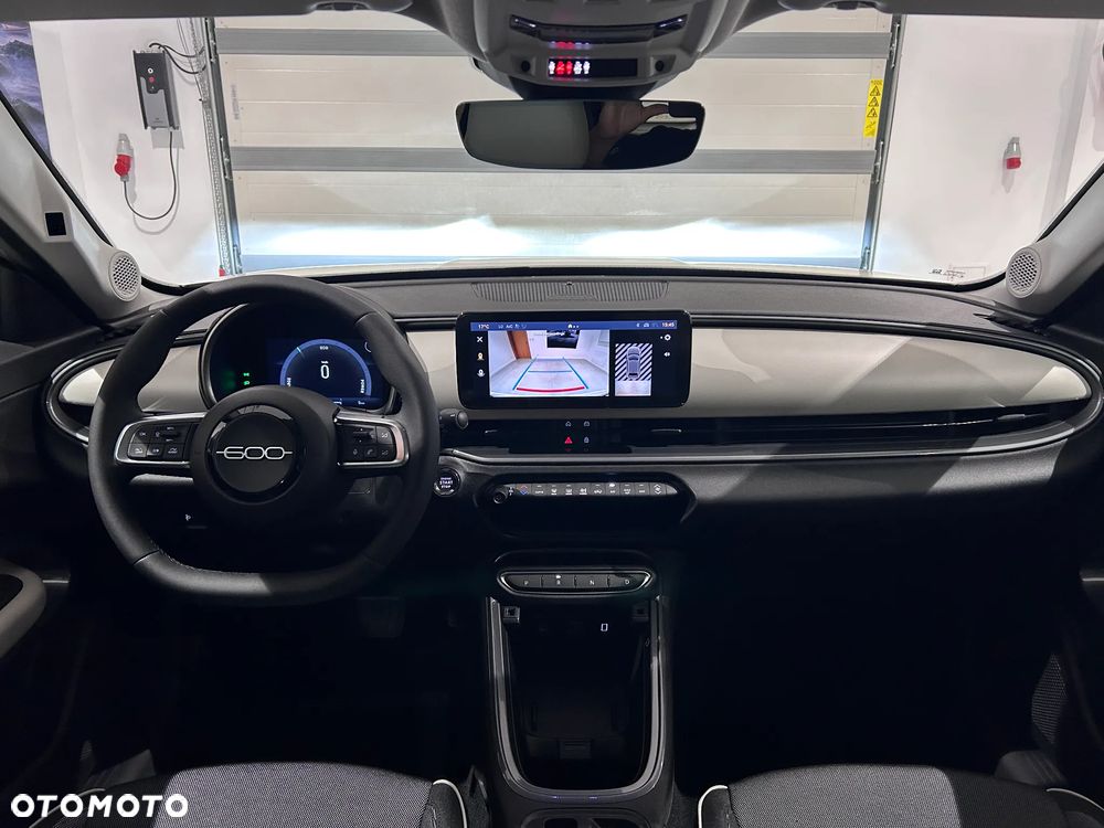 Fiat 600 1.2 Turbo La Prima eDCT - 22