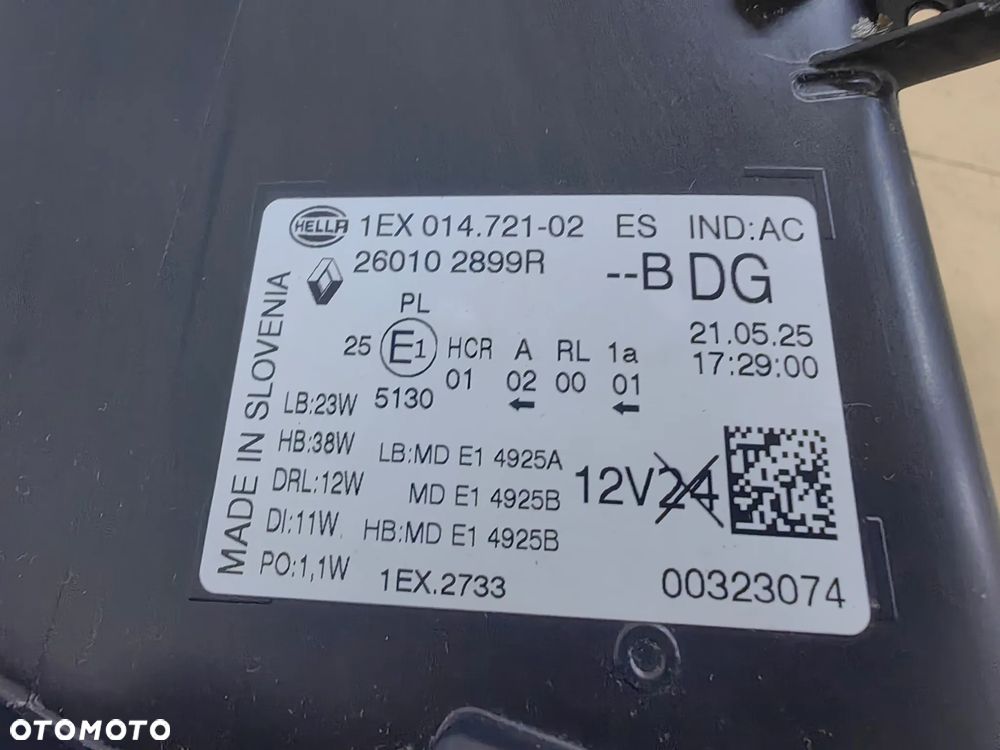 Renault Trafic IV Lampa przednia prawa - 10