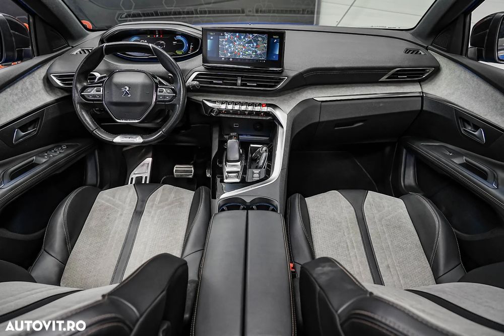 Peugeot 3008 Plug-In Hybrid 225 e-EAT8 GT - 3