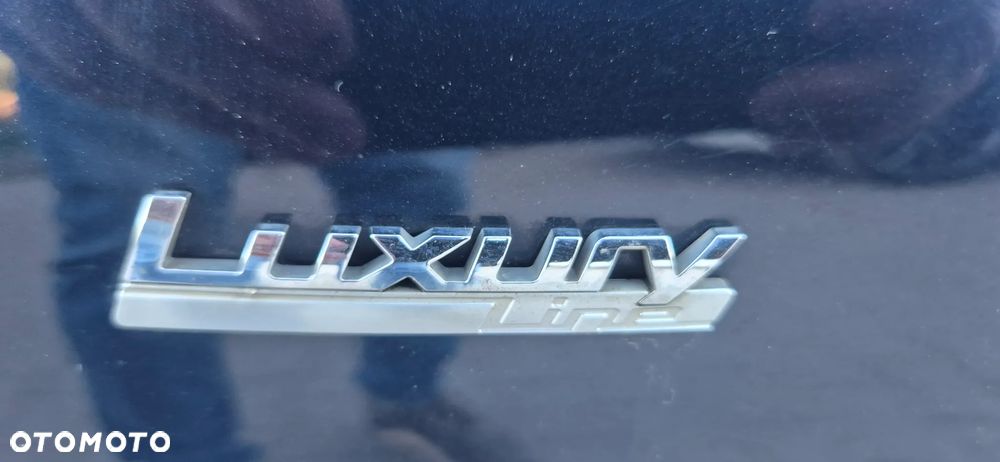 BMW Seria 3 330d Edition Luxury Line Purity - 26